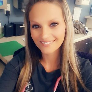 Meet your Posher, Carina